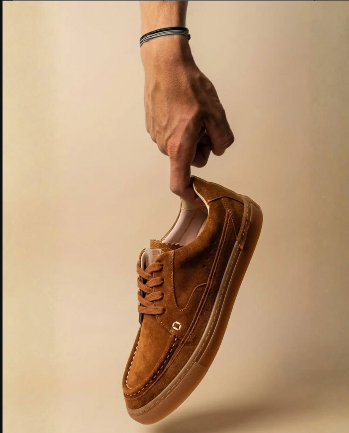 Low Top · Esenciales