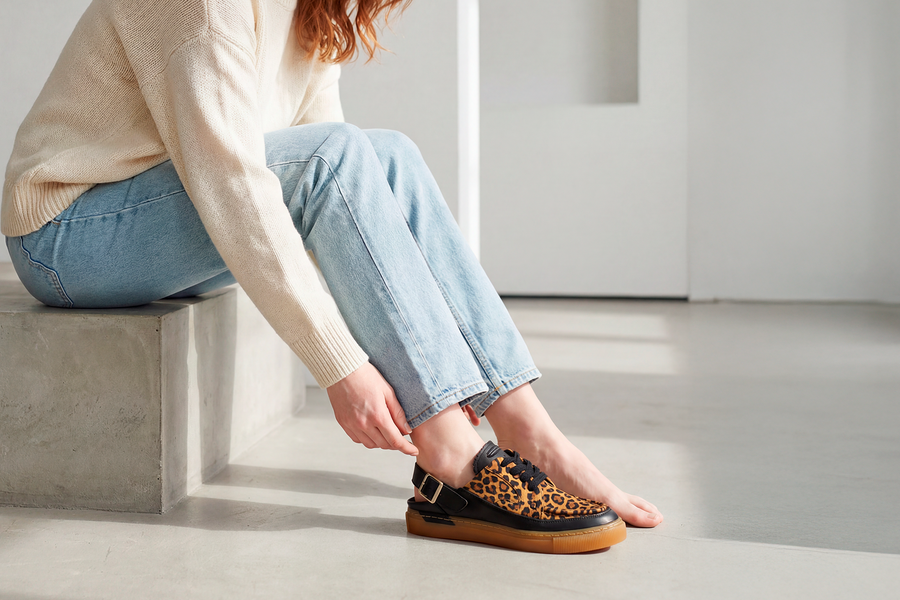 SISTTA MULE BLACK CHEETAH, lifestyle 2