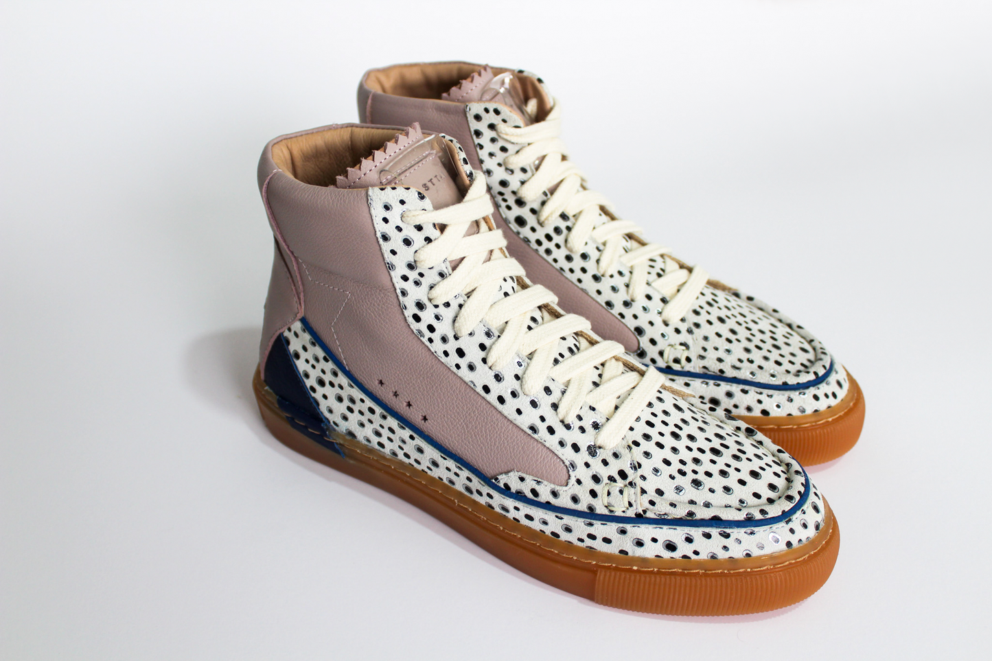 HIGH TOP DOTS |  PREVENTA