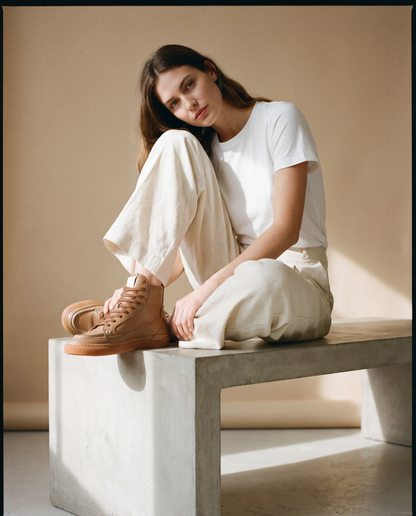 High Top Capuccino – Sneaker artesanal (Preventa)