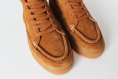 High Top Toffee – Sneaker artesanal (Preventa)