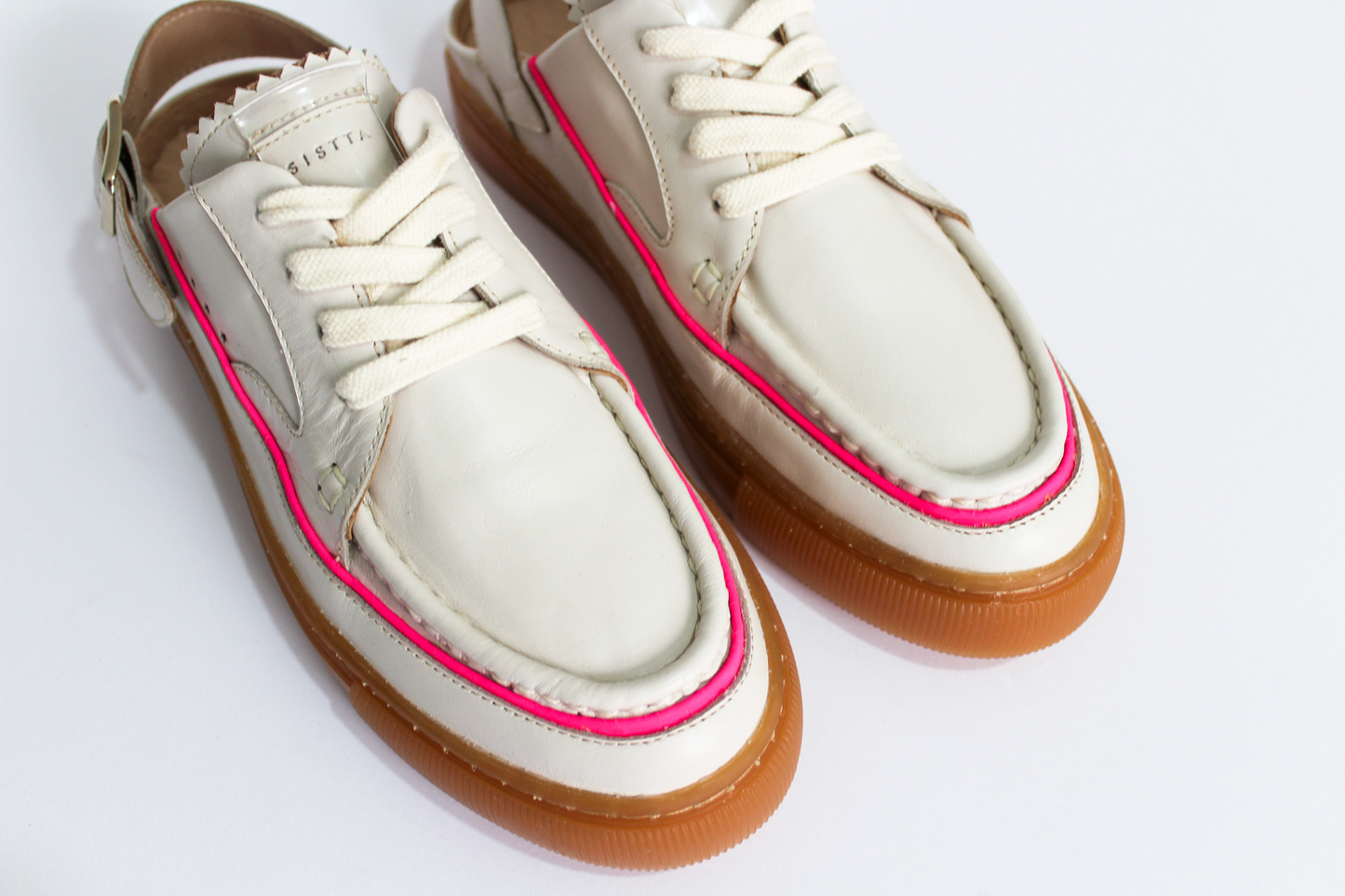 MULE AURA |  “Disponible ahora”