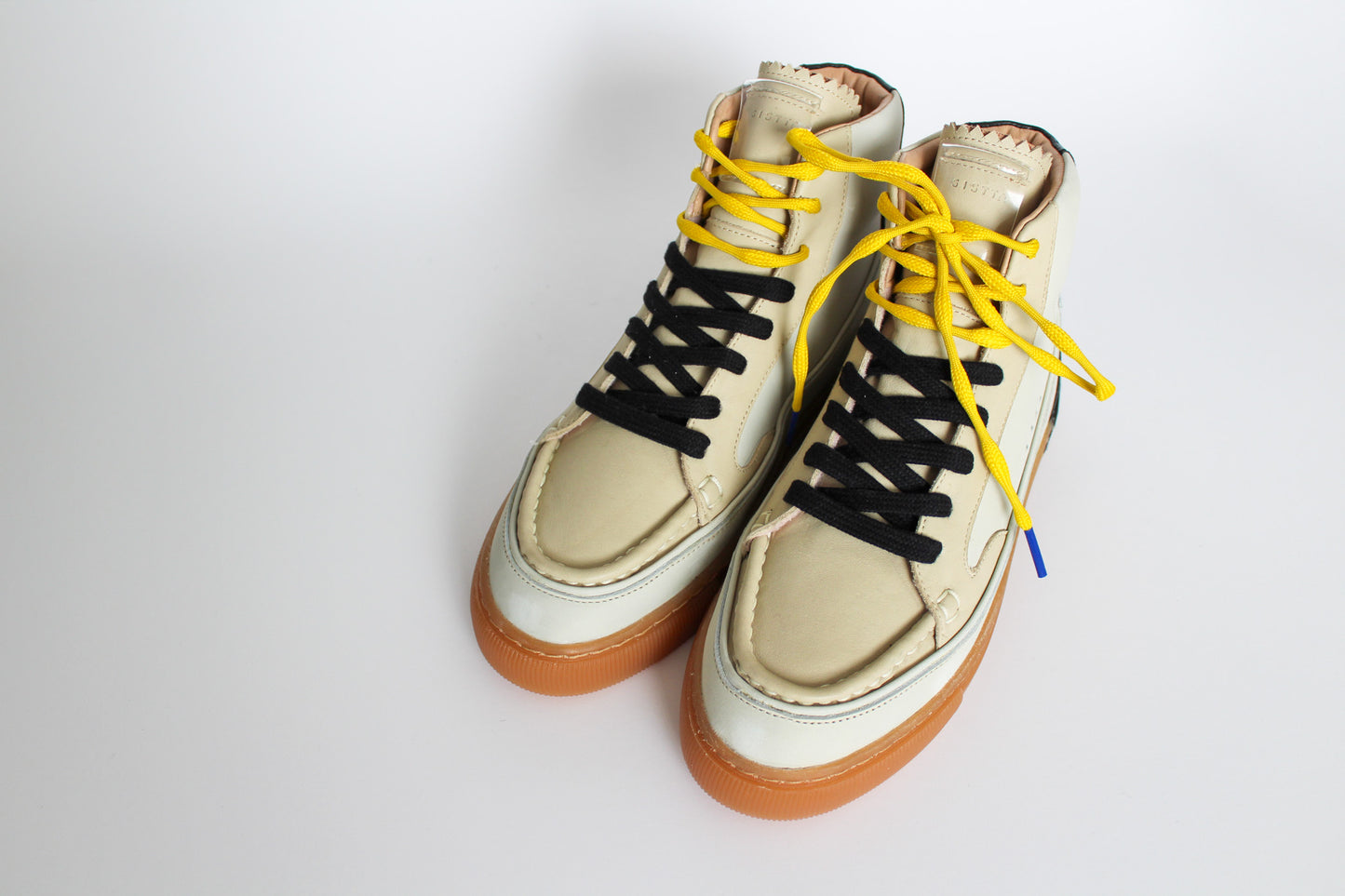 HIGH TOP LATTE NOIR | PREVENTA