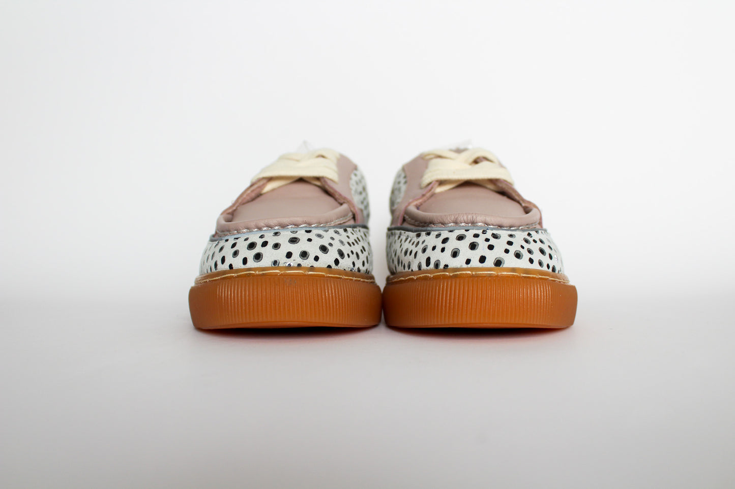 LOW TOP DOTS | PREVENTA
