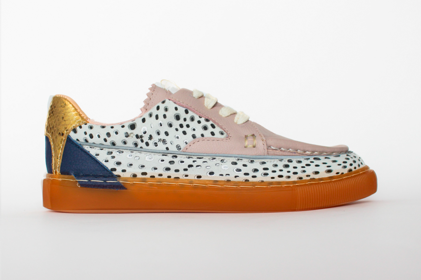 LOW TOP DOTS | PREVENTA