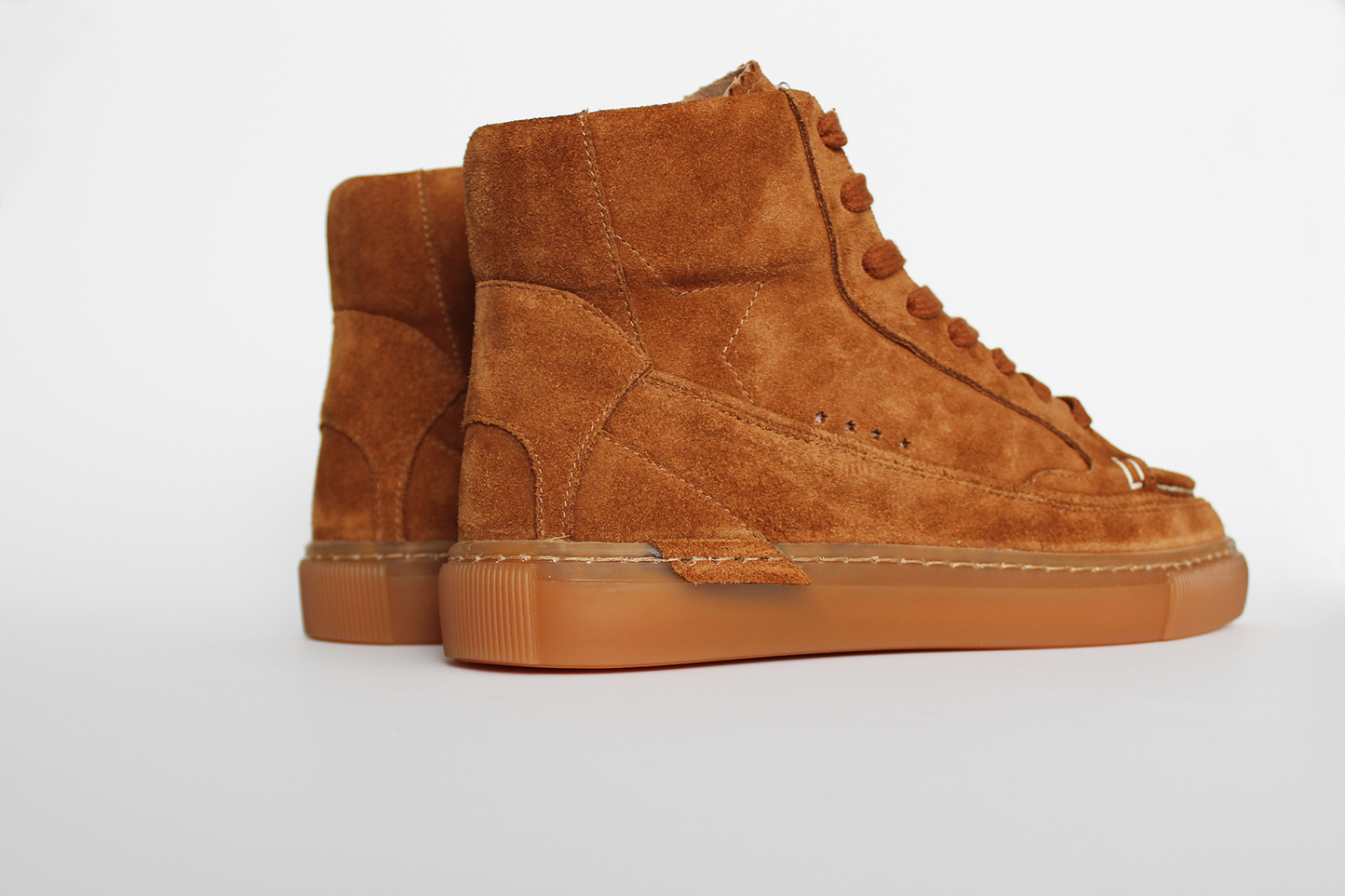 High Top Toffee – Sneaker artesanal (Preventa)